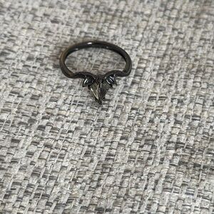 New Black Unicorn 925 Sterling Silver Ring w Black Stone Size 7‎
